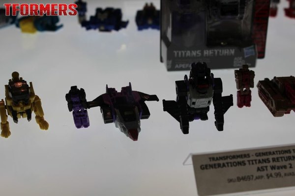SDCC 2016   Generations Platinum Series And Titans Return Preview Night Display 149 (149 of 157)